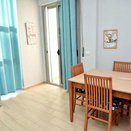 Arianiti Guesthouse Вльора Екстер'єр фото