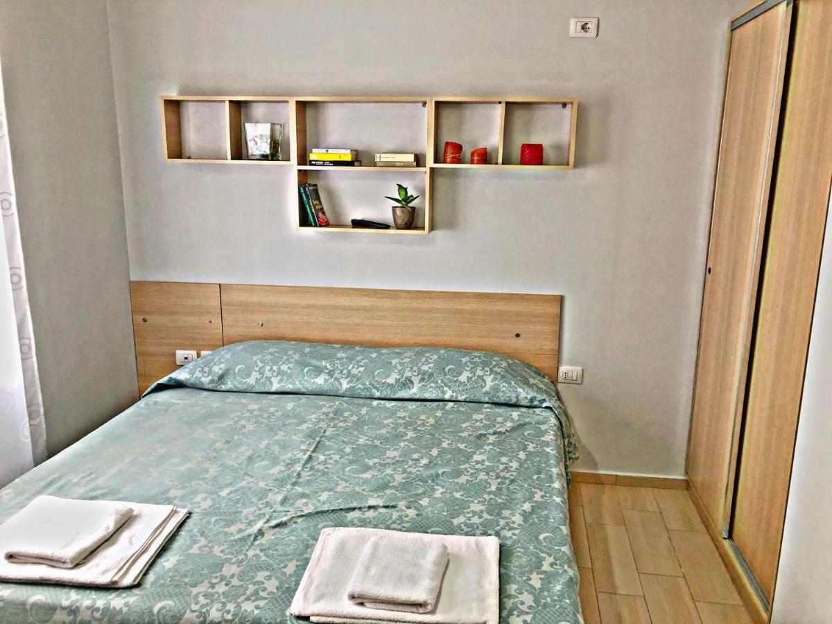 Arianiti Guesthouse Вльора Екстер'єр фото