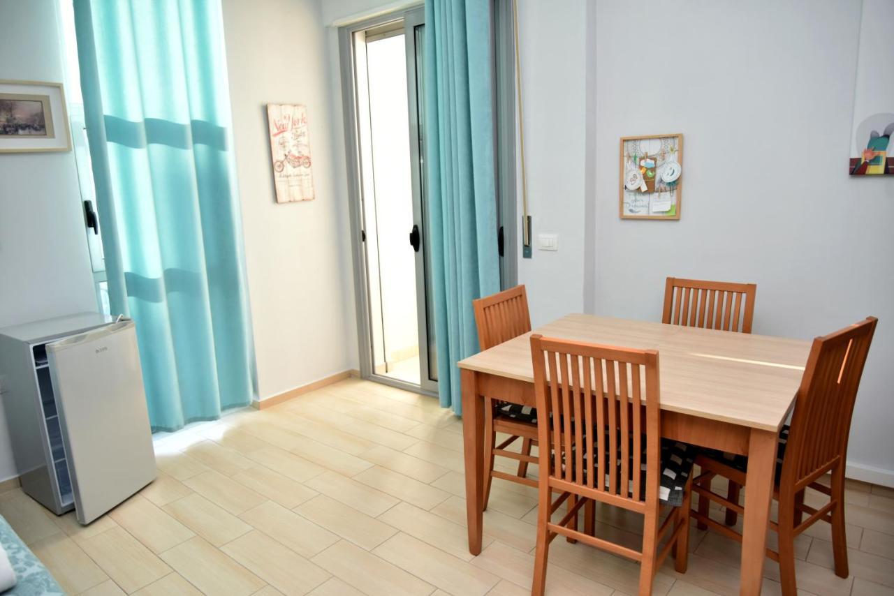 Arianiti Guesthouse Вльора Екстер'єр фото