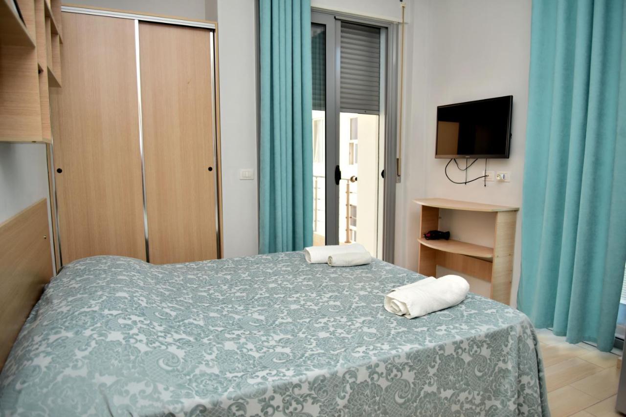 Arianiti Guesthouse Вльора Екстер'єр фото